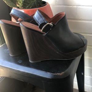 Lucky Brand 4 3/4 chunky wedge heels